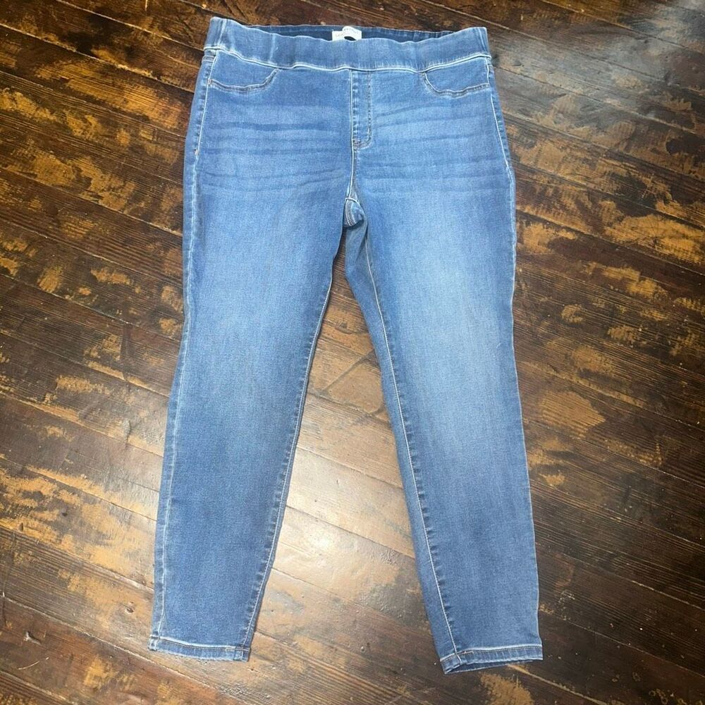 Lane Bryant pull in travelcore high rise jeggings 20 jeans